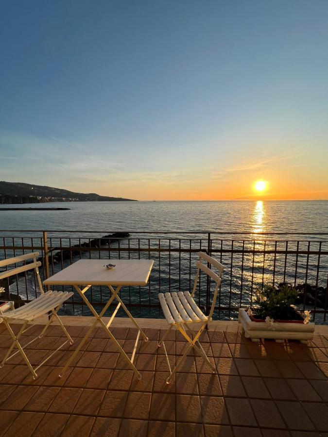 Villa Residenza Mare Di Sotto Sorrento à Meta Extérieur photo